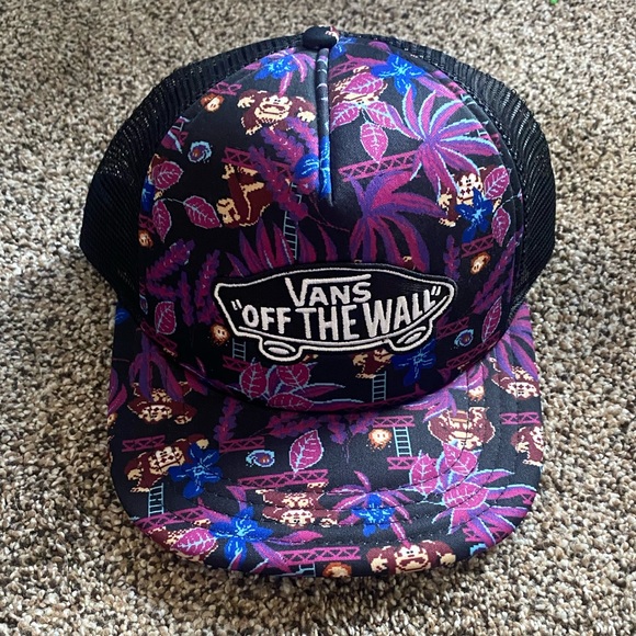 Vans Other - Vans Donkey Kong adjustable hat